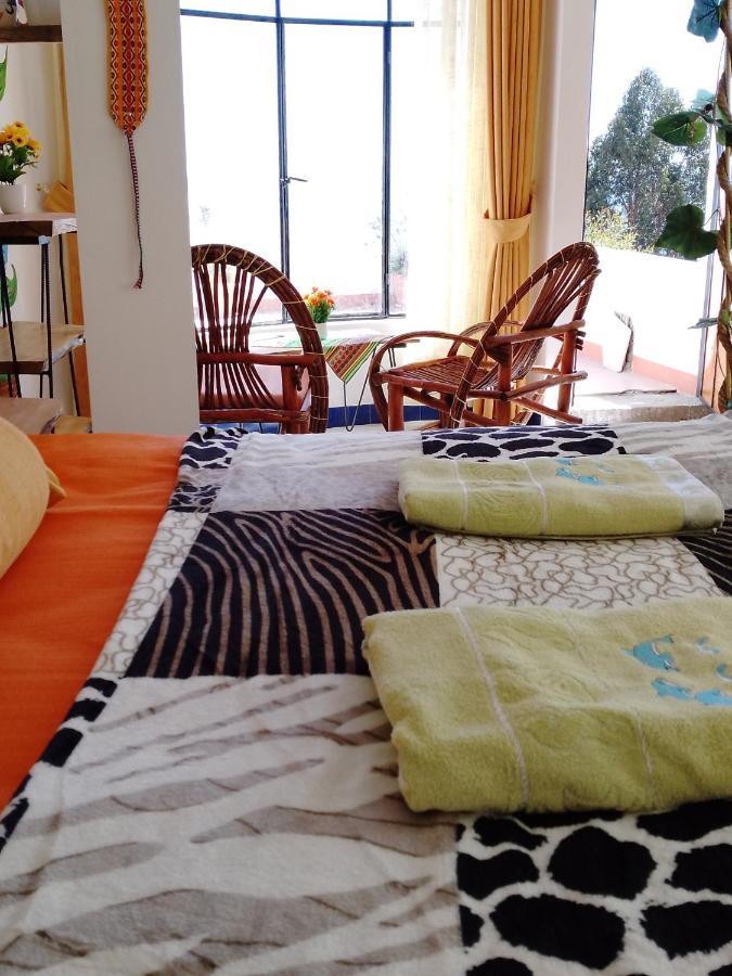 Jardin Andino Hostal Копакабана Екстериор снимка